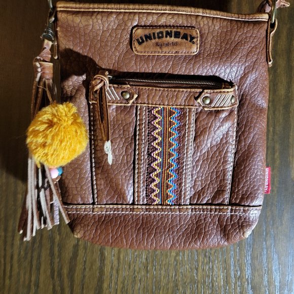 Unionbay Faux Leather Crossbody Bag Camel Tan Yellow Tassel - Picture 9 of 12
